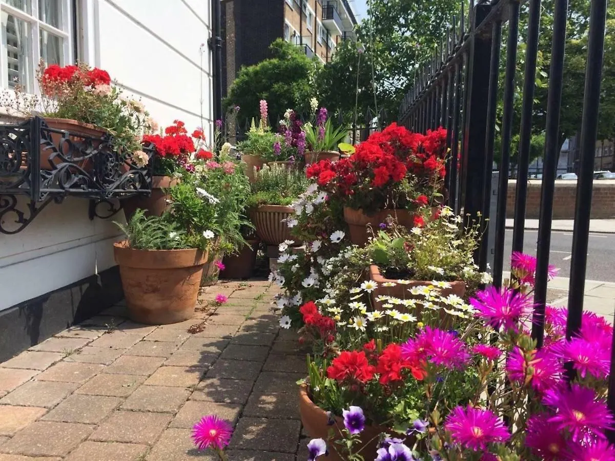 Lovely 2 Bedroom Family Home Near Tower Bridge London 0*,