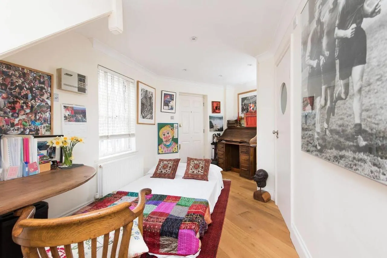 Lovely 2 Bedroom Family Home Near Tower Bridge London